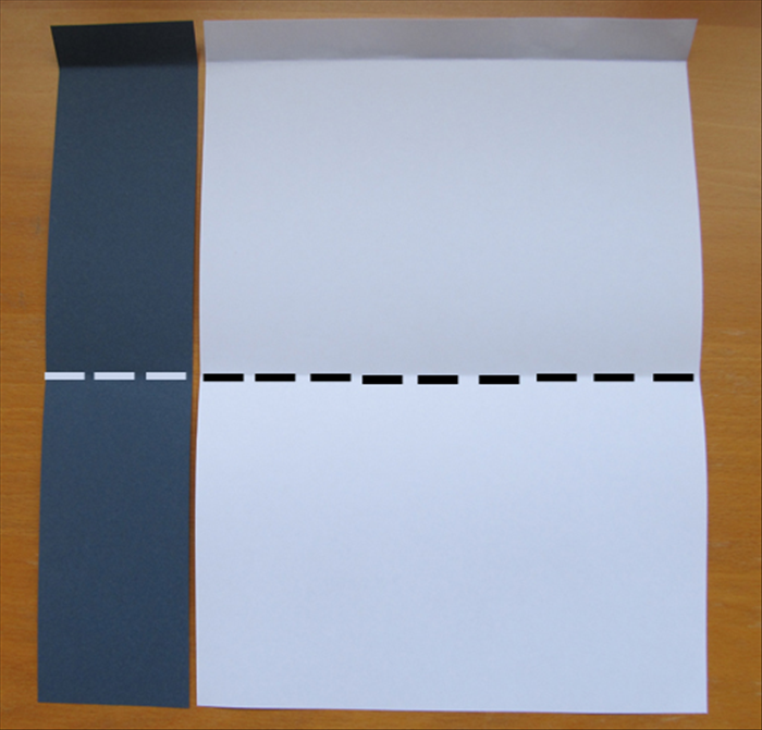 <p> Fold the bottom edges up to the crease.</p>